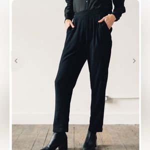 7115 by Szeki Signature Tapered Trousers Rayon Linen